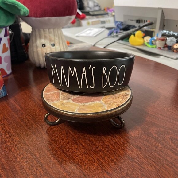 Rae Dunn MAMA'S BOO Halloween Pet Dish - NWOT - Picture 1 of 4